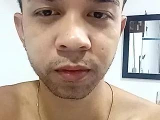 joss_phill from Flirt4Free