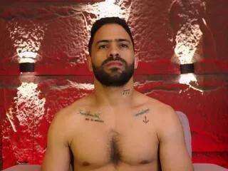 leo_diaz on Flirt4Free