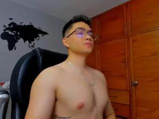 matteo_reyes from Flirt4Free