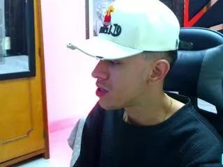 miick_johnson from Flirt4Free