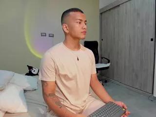 rafael_leonn from Flirt4Free