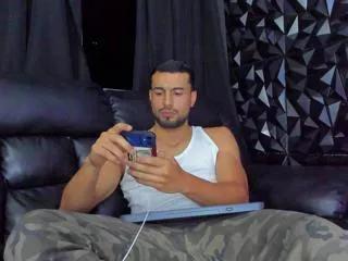 rory_quentin from Flirt4Free