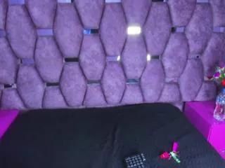 samantaa_hot from Flirt4Free