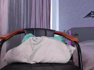 sue_cocas on Flirt4Free