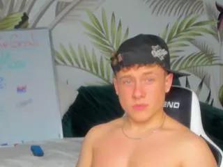 zeke_carter from Flirt4Free