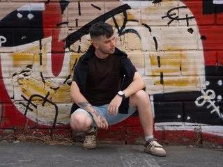 DylanWhite19 on Streamate