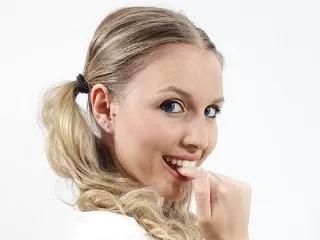 KittyNikita from Streamate