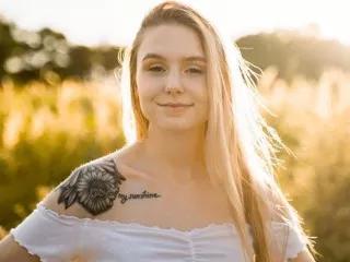 LillyBrooks from Streamate