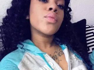 QueeenJ from Streamate
