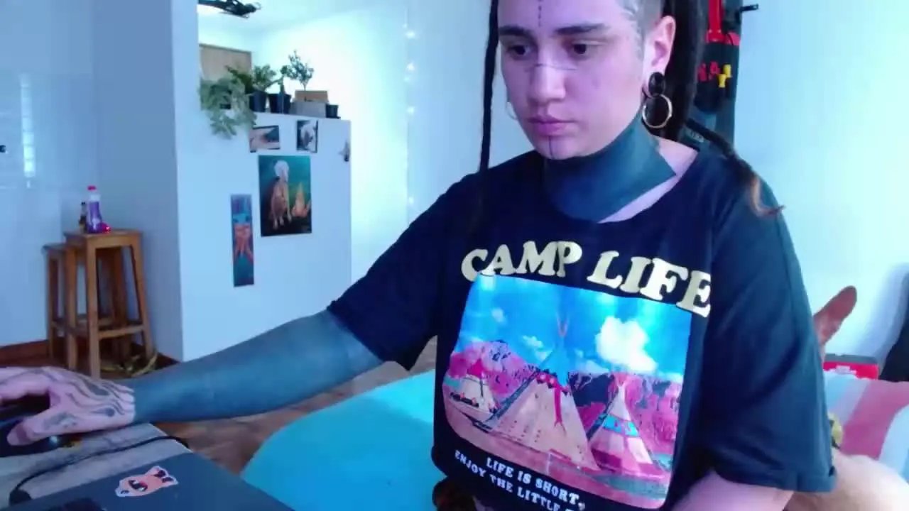 Agness_6 on Streamray