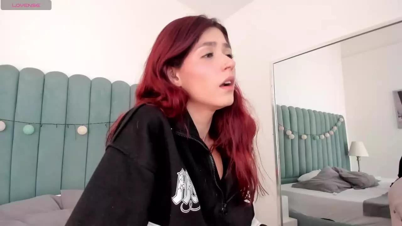 Anny_Cherry from Streamray