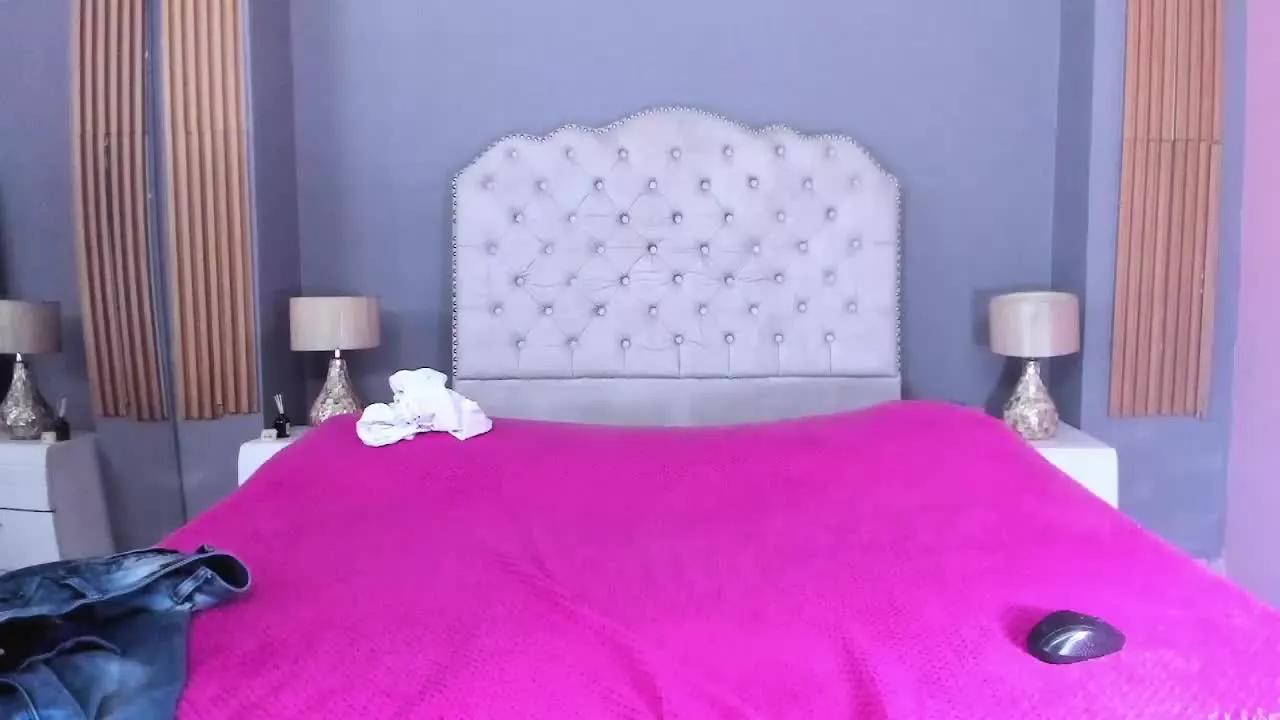 AriaSexyHot from Streamray