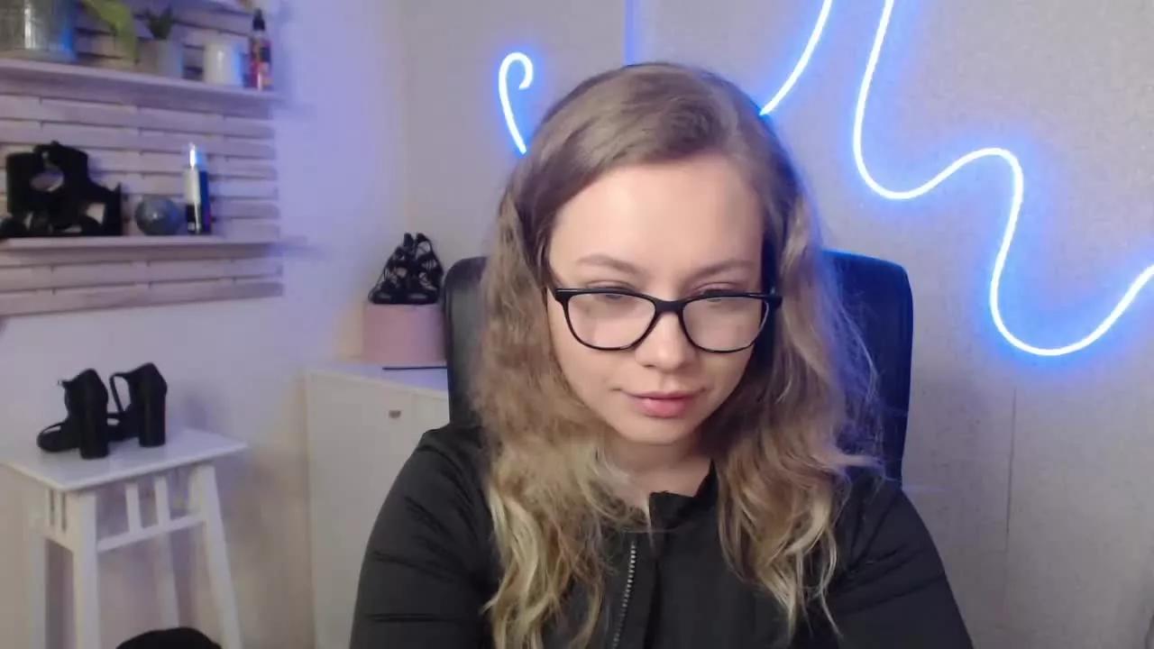 bambiHOLLY from Streamray