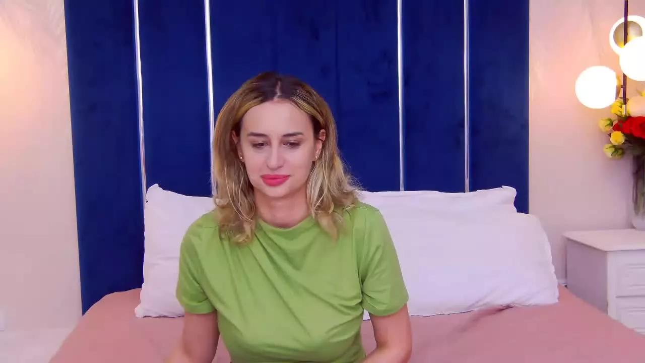 DaianaJacobs from Streamray
