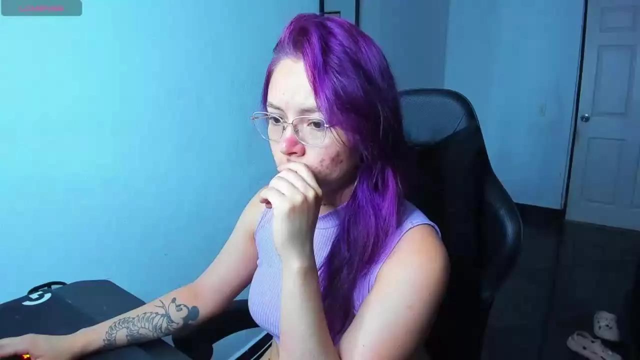 Lilsasha69 from Streamray