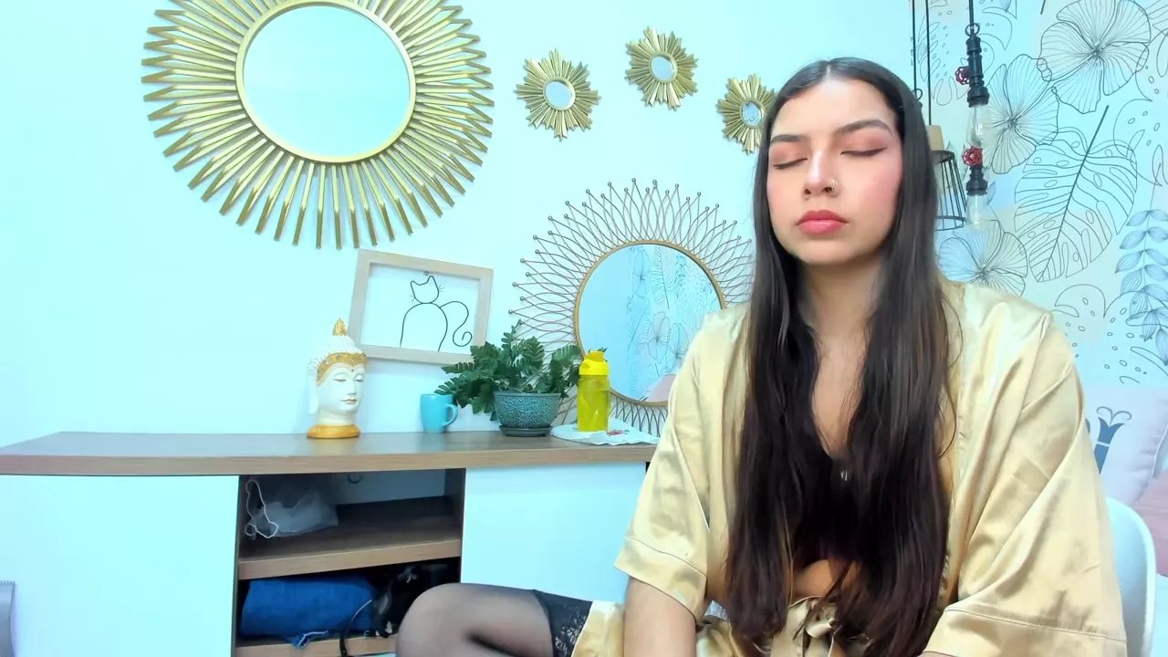 LilyHudson on Streamray 