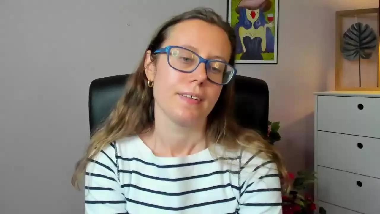 LizzySparkle from Streamray