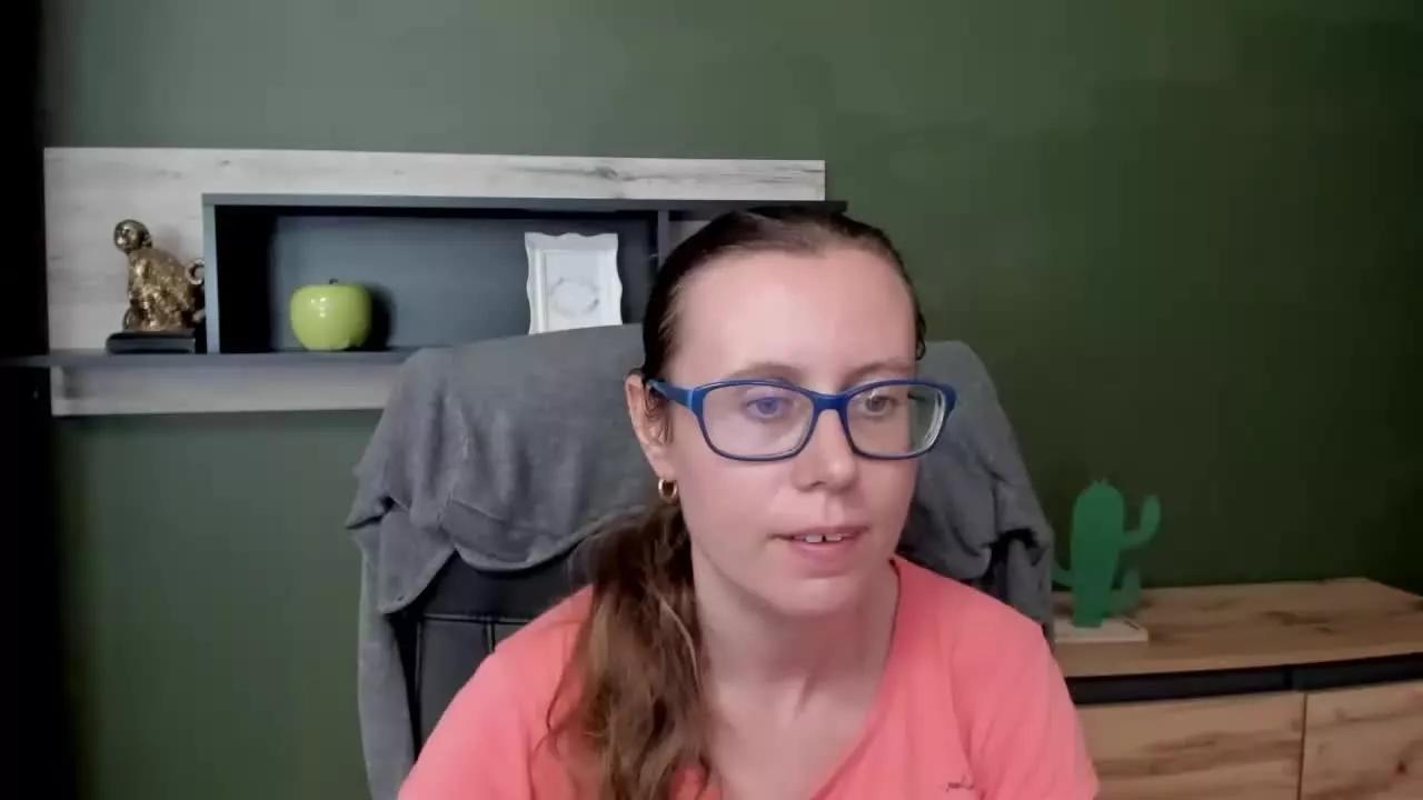 LizzySparkle from Streamray