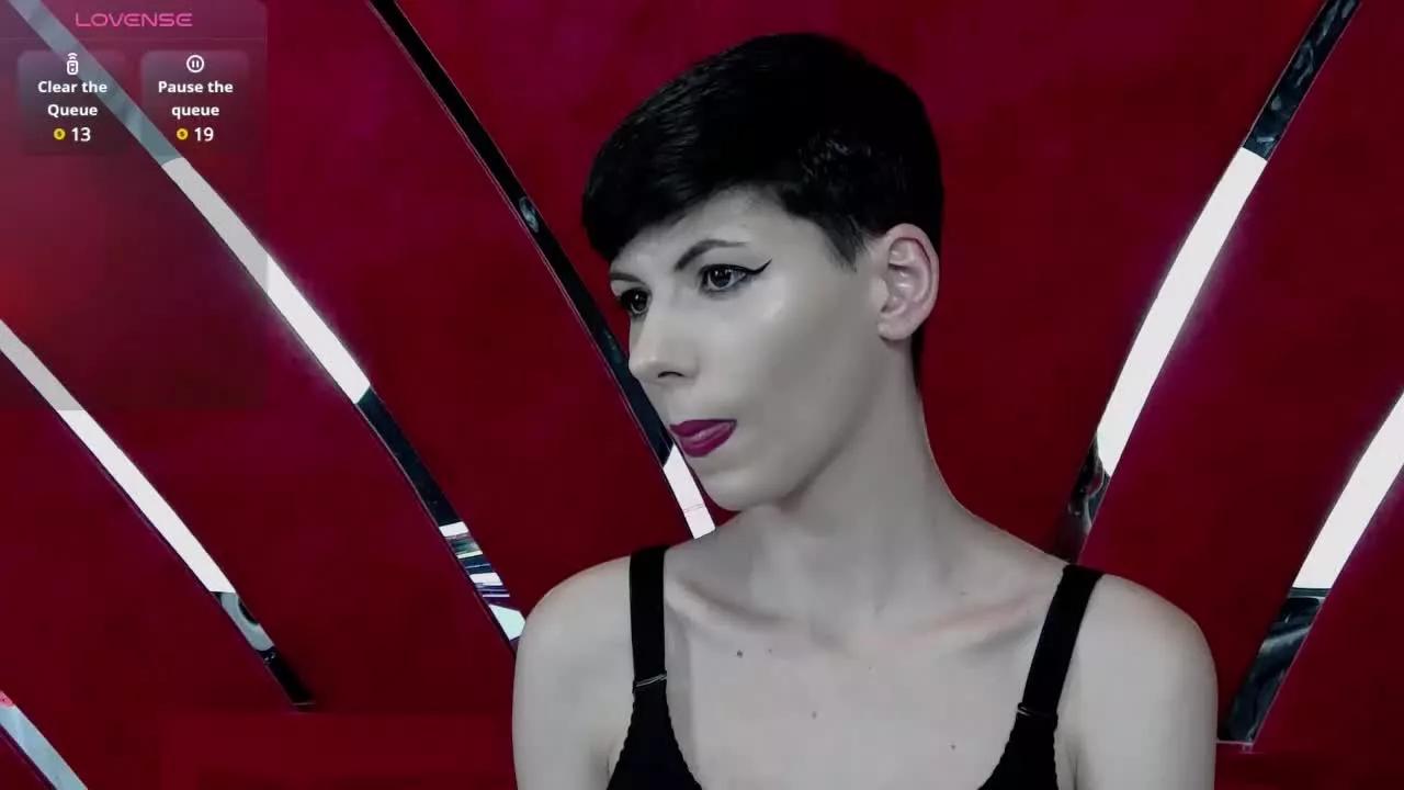 RoxxyR from Streamray