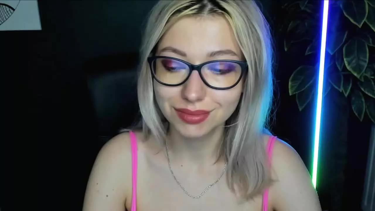 tasty_Heidi from Streamray