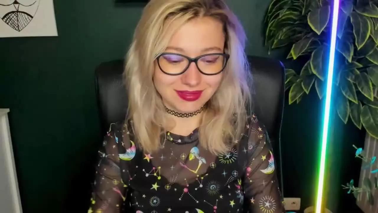 tasty_Heidi from Streamray
