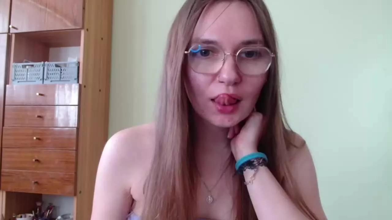 tastyELLYY from Streamray