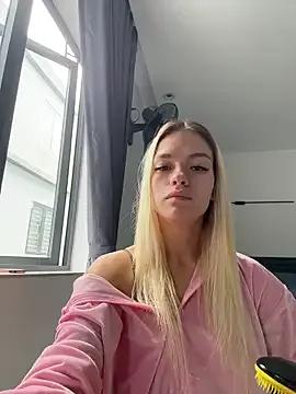 -Sexy_Barbie- — i wanna feel you