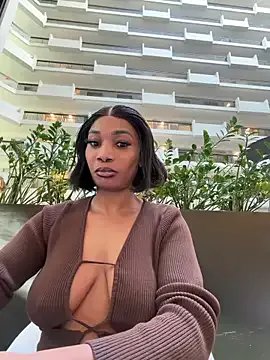 ___Nessa on StripChat