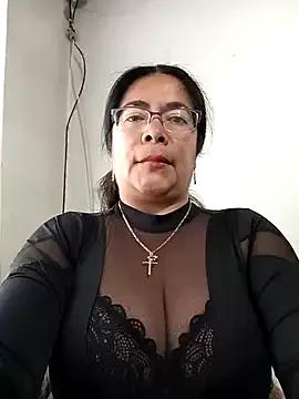 Freechat __valentina18 on StripChat