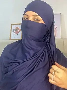 _Amirah on StripChat