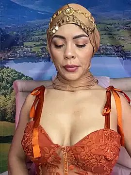 _hafsa_ on StripChat