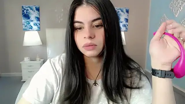 _Maddison_Ivanova_ on StripChat