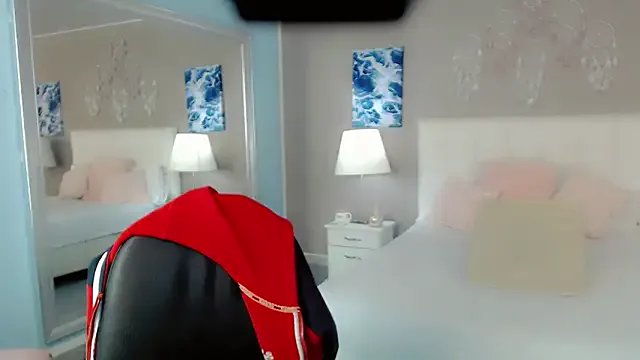 _Maddison_Ivanova_ on StripChat