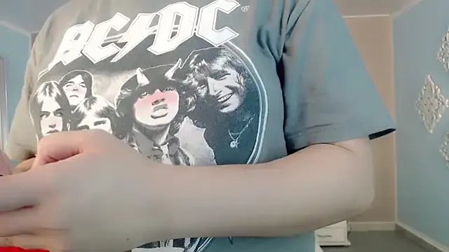 _Maddison_Ivanova_ on StripChat