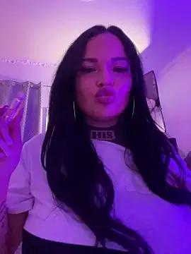 _MelinaCurves_ on StripChat