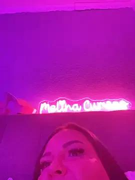 _MelinaCurves_ on StripChat
