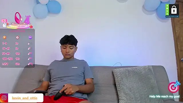 _Ottis_ on StripChat 