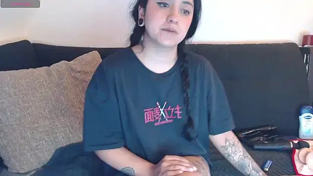 AbsentaVert on StripChat