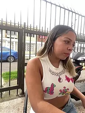 Ada_Pink — SHOW BOOBS/TOPLES