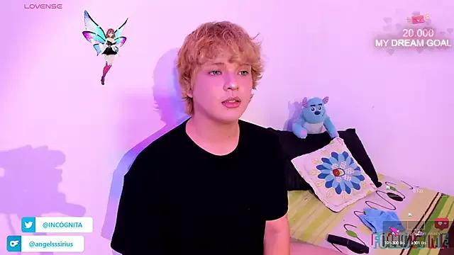 adam_angelssss from StripChat