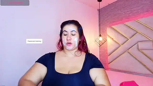 Addyy_02 on StripChat 