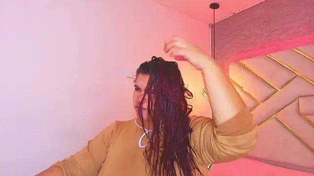 Addyy_02 on StripChat 