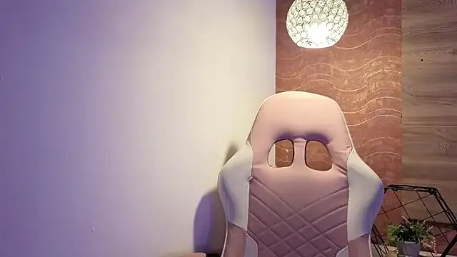 AgnesIvanova on StripChat