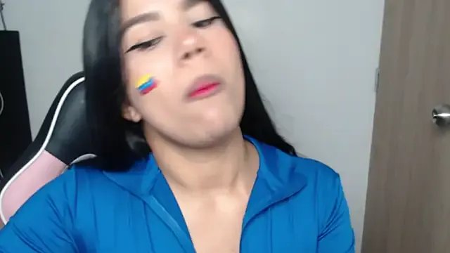 AlejandraScott on StripChat