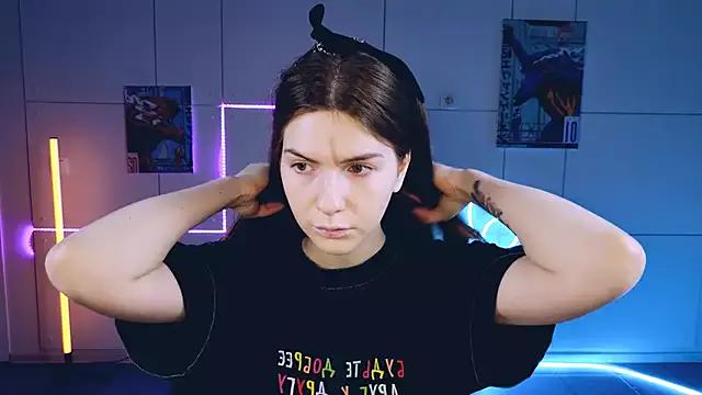 Freechat AliceCUNTach on StripChat