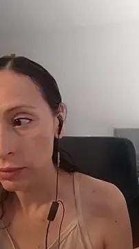 AliceRossi on StripChat