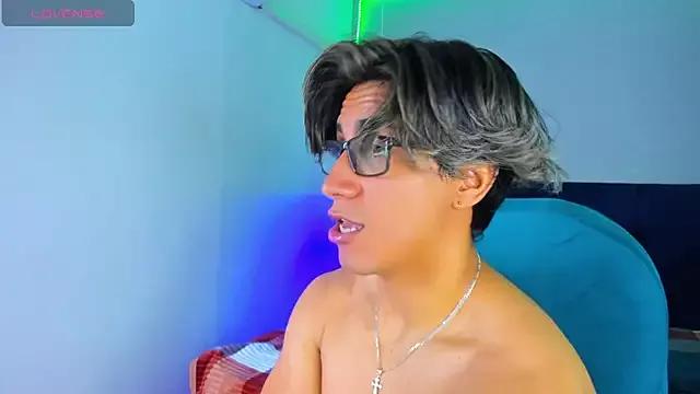 Allex_Cano on StripChat 