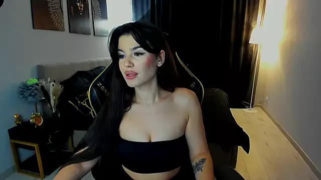 AlluringAriel — dancing in underwear ))
