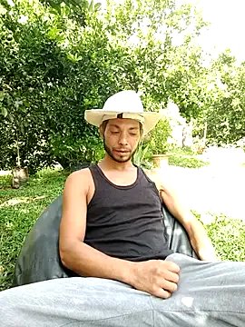 AlphaAlterX on StripChat