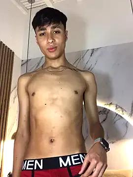 AmadeoDesanti on StripChat 